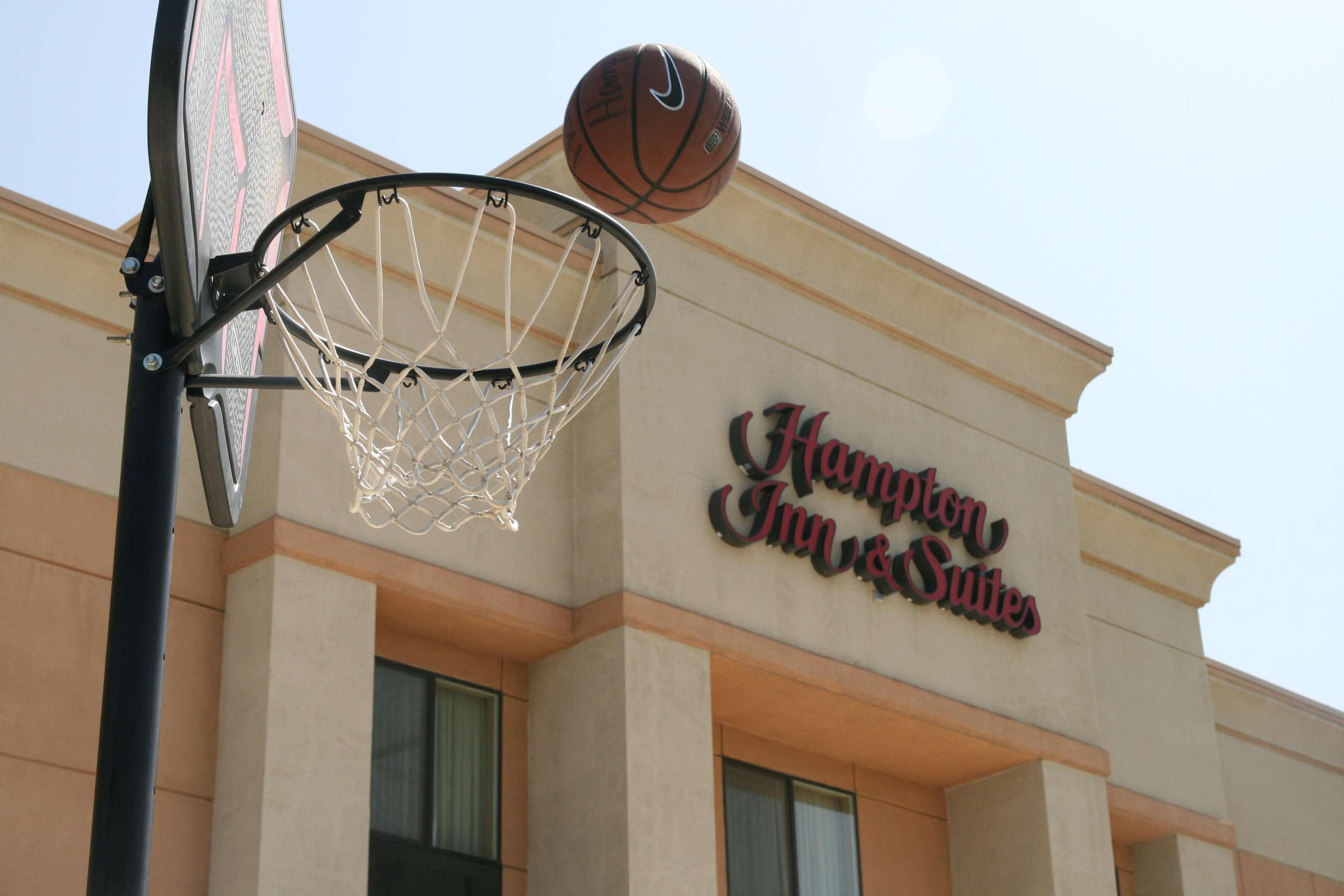 Hampton Inn & Suites Lathrop Exteriör bild