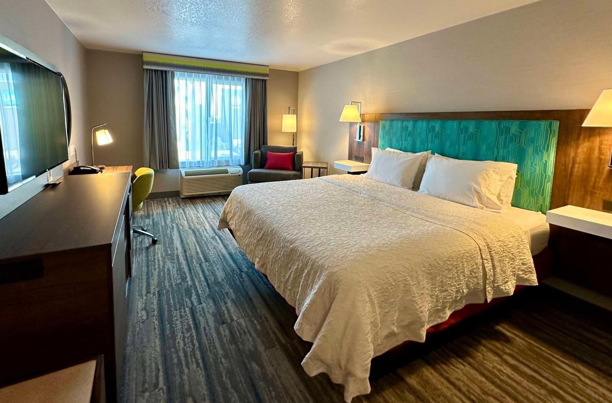 Hampton Inn & Suites Lathrop Exteriör bild