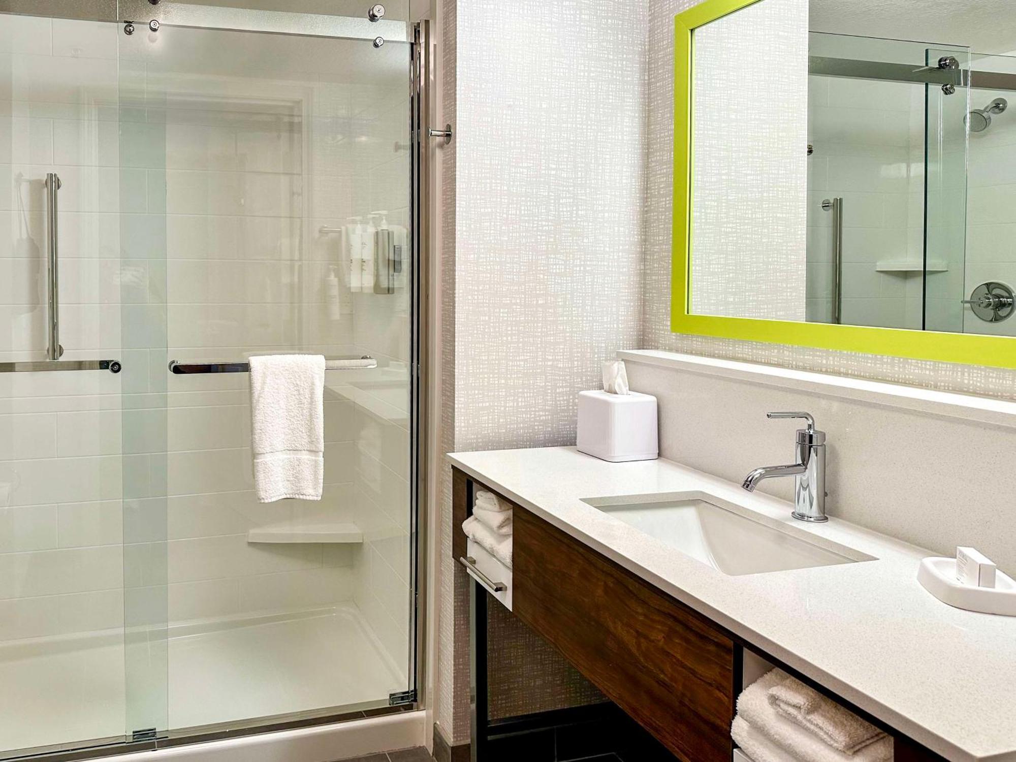 Hampton Inn & Suites Lathrop Exteriör bild