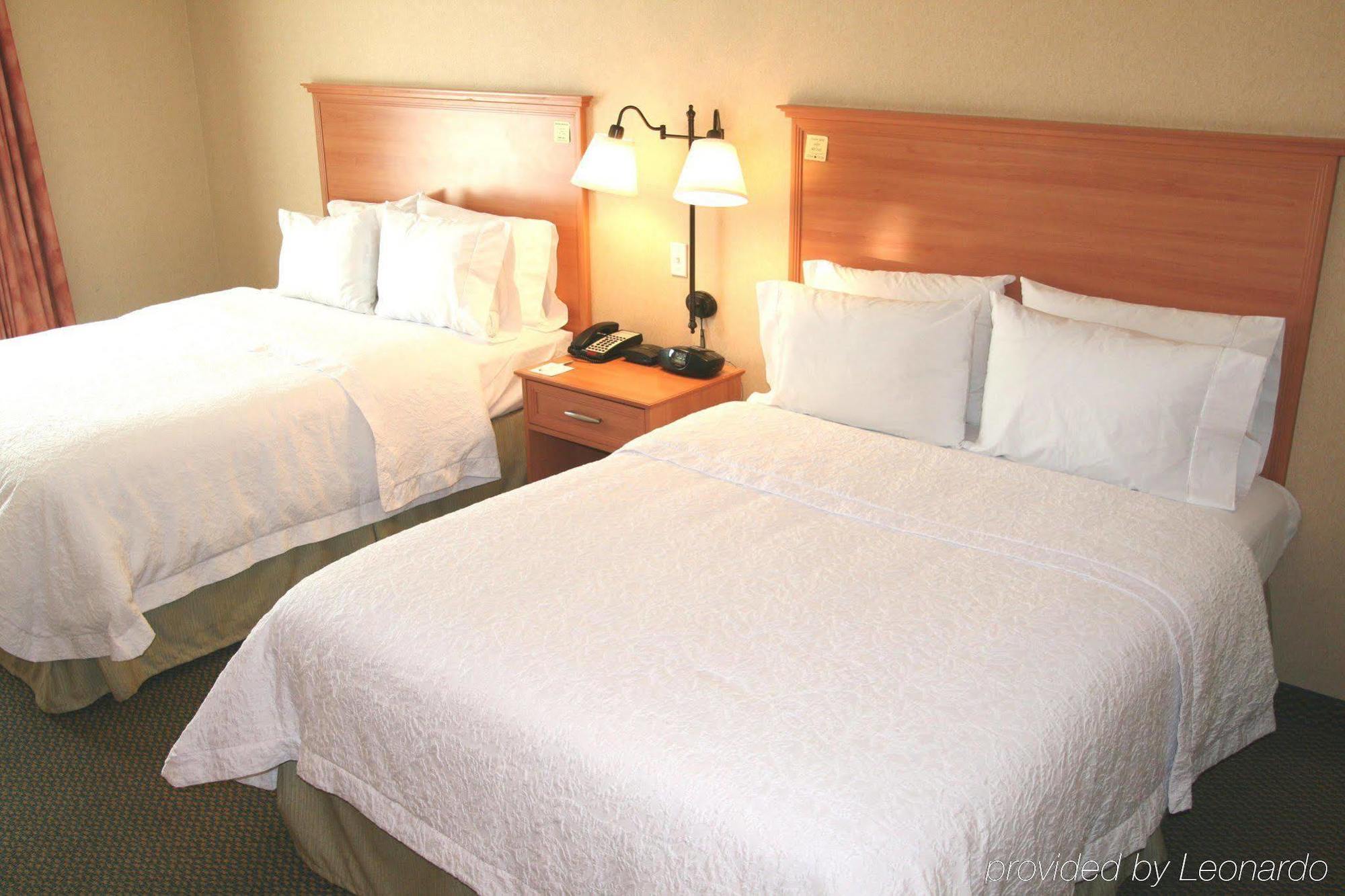 Hampton Inn & Suites Lathrop Exteriör bild