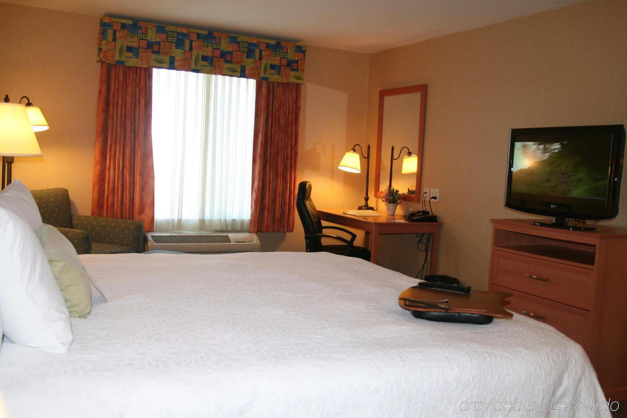 Hampton Inn & Suites Lathrop Rum bild